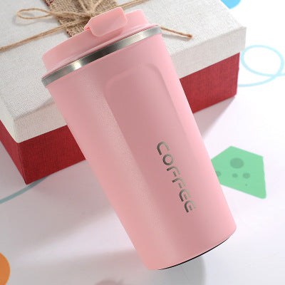 Der perfekte Thermobecher und Kaffeebecher to go für Genießer und Vielbeschäftigte! Du suchst nach einem Kaffeebecher, der nicht nur funktional ist, sondern auch stilvoll, farbig und ansprechend ist? Unsere Thermo-Kaffeebecher to go erfüllen all diese Kriterien und noch mehr!
