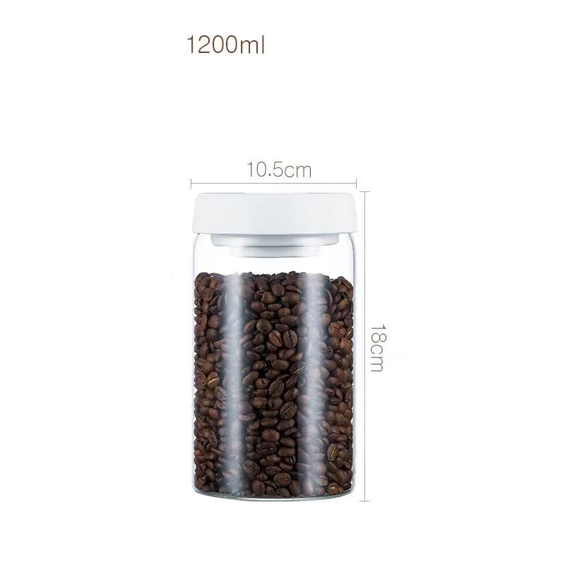 Holen Sie sich jetzt unsere hochwertigen Vakuumdosen Vakuumbehälter aus Glas! Bewahren Sie Kaffeebohnen, Tee und Gewürze frisch auf, indem Sie die Luft einfach absaugen. Dank des luftdichten Designs bleiben Ihre Lebensmittel bis zu einem Monat frisch. Bestellen Sie jetzt und halten Sie Ihre Lebensmittel länger frisch!